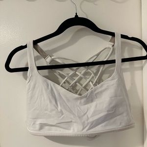 Lululemon free to be serene bra